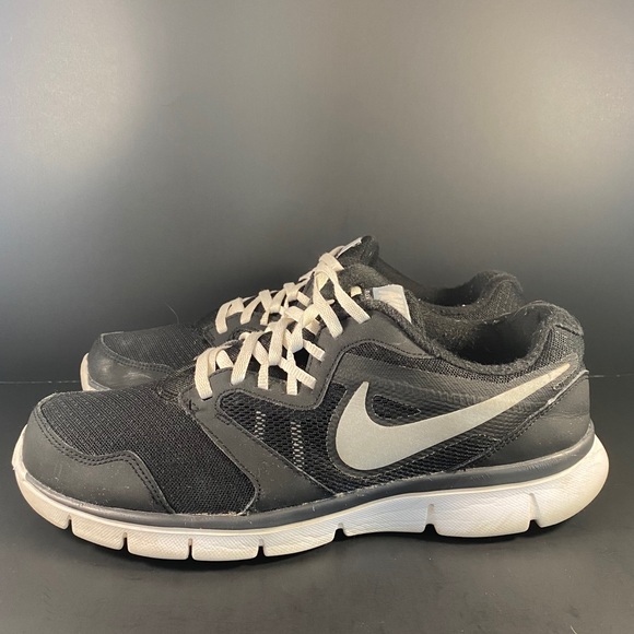 Women’s size 10 Nike flex experience 3 running - Picture 6 of 6